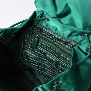極美品 PRADA プラダ リュックサック バックパック BZ0032 グリーン ナイロン サフィアーノレザー 中古 4a000141