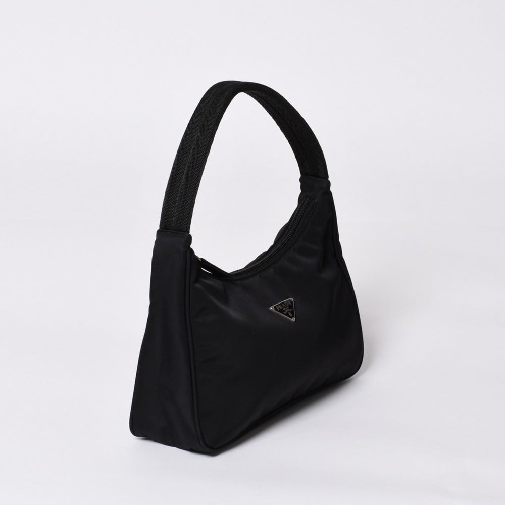 極美品 PRADA プラダ ホーボー ワンショルダーバッグ MV515 トライアングルロゴ 三角ロゴプレート ナイロン ブラック 中古 4a000145