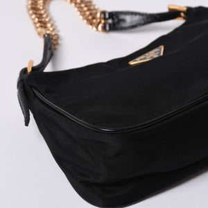 Very Good Condition PRADA Hobo One Shoulder Bag Chain Shoulder Bag Triangle Logo Nylon Black Used 4a000143
