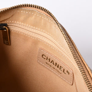 極美品 CHANEL シャネル 月見型 ワンショルダーバッグ スモール ポーチ キャビアスキン 8番台 ベージュ 中古 4a000152
