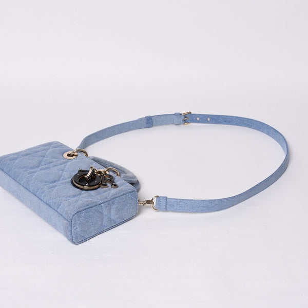 Like new Christian Dior Lady D-Joy Medium Lady D-Joy Shoulder Bag Denim Used 4a000168