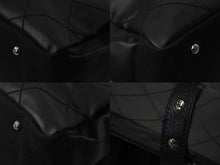 Load image into Gallery viewer, 新品同様 CHANEL シャネル パリビアリッツ トートバッグMM ココマーク A34209 コーティングキャンバス レザー シルバー金具 中古 4b000192
