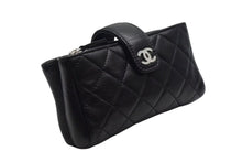 Load image into Gallery viewer, 極美品 CHANEL シャネル ポーチ コインケース A48227 キルティング ココマーク ブラック シルバー金具 中古 4b000194