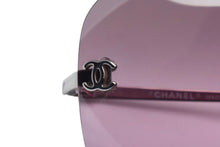 Load image into Gallery viewer, 極美品 CHANEL シャネル リムレス サングラス 4017 c.124/7E サイズ62□17 120 ココマーク ピンク グラデーション 中古 4b000205