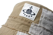 Load image into Gallery viewer, Vivienne Westwood ヴィヴィアンウエストウッド パッチワークバケットハット コットン ブラウン サイズM〜S 美品 中古 4b000259