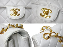 Load image into Gallery viewer, 極美品 CHANEL シャネル マトラッセ23 Wフェイス Wチェーン ワンショルダーバッグ 3番台 ラムスキン ココマーク ゴールド金具 中古 4b000270