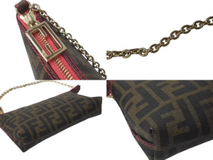 【超美品✨】フェンディ ポーチ ズッカ キャンバス ゴールド金具 赤 超美品✨】フェンディ ポーチ ズッカ キャンバス ゴールド金具 赤 超美