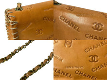 Load image into Gallery viewer, 極美品 CHANEL シャネル ココマーク ベースボールステッチ エンボス マトラッセショルダーバッグ 2番台 ブラウン ゴールド金具 中古 4b000279