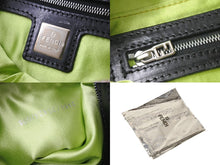 Load image into Gallery viewer, FENDI フェンディ ビーズ刺繍 マンマバケット ハンドバッグ ブラック マルチカラー キャンバス ビーズ レザー ワンショルダー 26424 美品 中古 4b000285