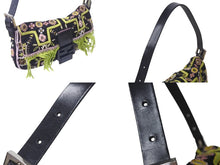 Load image into Gallery viewer, FENDI フェンディ ビーズ刺繍 マンマバケット ハンドバッグ ブラック マルチカラー キャンバス ビーズ レザー ワンショルダー 26424 美品 中古 4b000285