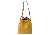 画像をギャラリービューアに読み込む, LOUIS VUITTON ルイヴィトン エピ プチノエ ショルダーバッグ M44109 エピレザー イエロー ゴールド金具 良品 中古 4b000289