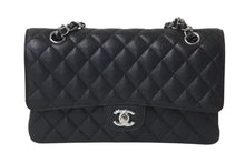 Load image into Gallery viewer, 極美品 CHANEL シャネル マトラッセ25 チェーンショルダーバッグ ココマーク 19番台 キャビアスキン ブラック シルバー金具 中古 4b000297