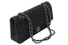 Load image into Gallery viewer, 極美品 CHANEL シャネル マトラッセ25 チェーンショルダーバッグ ココマーク 19番台 キャビアスキン ブラック シルバー金具 中古 4b000297