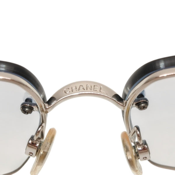 極美品 CHANEL シャネル ハーフリム サングラス アイウェア 4092-B c.124/7B サイズ62□15 120 ココマーク ラインストーン 中古 4a000611