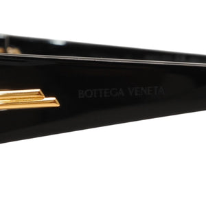 極美品 BOTTEGAVENETA ボッテガヴェネタ サングラス アイウェア BV1002S 001 サイズ55□16-135 サイドロゴ ブラック 中古 4a000610