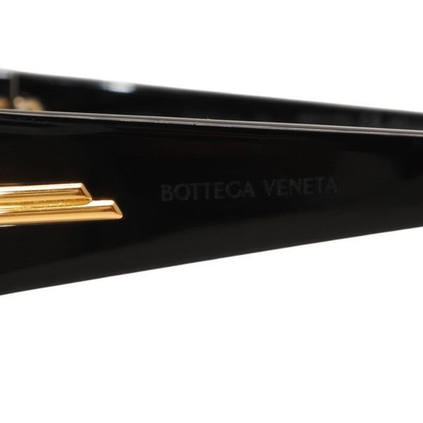 極美品 BOTTEGAVENETA ボッテガヴェネタ サングラス アイウェア BV1002S 001 サイズ55□16-135 サイドロゴ ブラック 中古 4a000610