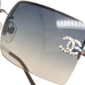 極美品 CHANEL シャネル ハーフリム サングラス アイウェア 4092-B c.124/7B サイズ62□15 120 ココマーク ラインストーン 中古 4a000611