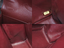 Load image into Gallery viewer, 極美品 CHANEL シャネル デカマトラッセ30 Wフラップ Wチェーン ショルダーバッグ 17番台 キャビアスキン ブラック シルバー金具 中古 4b000303