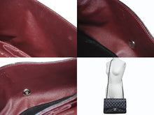 Load image into Gallery viewer, 極美品 CHANEL シャネル デカマトラッセ30 Wフラップ Wチェーン ショルダーバッグ 17番台 キャビアスキン ブラック シルバー金具 中古 4b000303