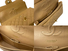 Load image into Gallery viewer, 極美品 CHANEL マトラッセ Wフラップ チェーンショルダー キャビアスキン 11番台 25cm ショルダーバッグ ベージュ ゴールド金具 中古 4b000306