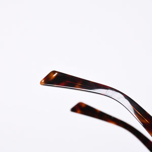PRADA プラダ サングラス アイウェア SPR26Z-F 17N-60B サイズ56□15 145 べっ甲カラー ブラウン 美品 中古 4a000321