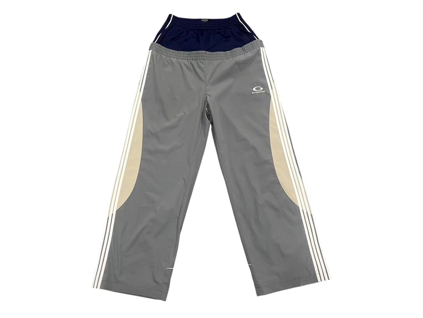 BALENCIAGA ネイビー ワイドパンツ 新品同様 ネイビー/ダーティーエフェクト ダーク ブルー の ウィメンズ カーブド