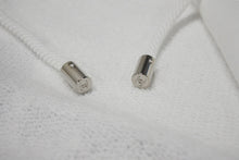 画像をギャラリービューアに読み込む, 新品未使用 CHANEL シャネル カメリア ジップアップパーカー P63299K48933 サイズXS ココマーク スパンコール ホワイト 中古 4b000354