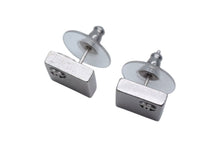 Load image into Gallery viewer, CHANEL シャネル スクエア ココマーク ピアス 重量約4.8g 00C刻印 メタル シルバー ヴィンテージ 両耳用 美品 中古 4b000379