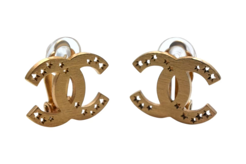 極美品 CHANEL シャネル ココマーク イヤリング 重量約3.9g 03P刻印 スターモチーフ くり抜き メタル ゴールド 両耳用 中古 4b000386