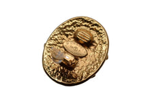 Load image into Gallery viewer, 極美品 CHANEL シャネル ココマーク イヤリング 重量約28.7g 94P刻印 ゴールド メタル ヴィンテージ 両耳用 中古 4b000390