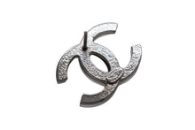 Load image into Gallery viewer, CHANEL シャネル ココマーク ミラーピアス 重量約4.5g 03C シルバー クリア メタル レジン ヴィンテージ 鏡 両耳用 美品 中古 4b000393