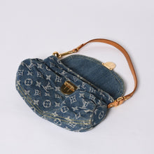 Load image into Gallery viewer, LOUIS VUITTON ルイヴィトン ミニプリーティ ワンショルダーバッグ M95050 モノグラム デニム インディゴブルー 美品 中古 4a000405