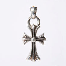 画像をギャラリービューアに読み込む, CHROME HEARTS クロムハーツ CH CRS SML W/BALE スモールCHクロス Wベイルペンダントトップ チャーム 重量約23.9g 美品 中古 4a000312