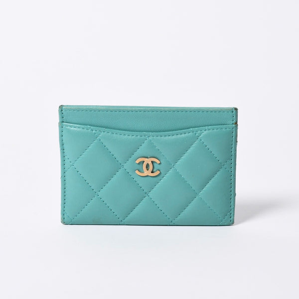 CHANEL Chanel Matelasse Classic Card Case No. 27 Lambskin Green Gold Hardware Good Condition Used 4a000460