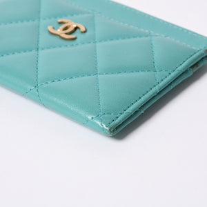 CHANEL Chanel Matelasse Classic Card Case No. 27 Lambskin Green Gold Hardware Good Condition Used 4a000460