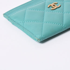 CHANEL Chanel Matelasse Classic Card Case No. 27 Lambskin Green Gold Hardware Good Condition Used 4a000460