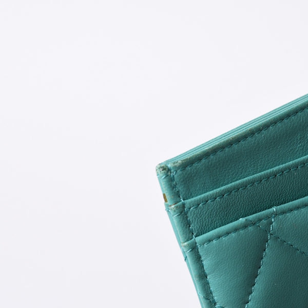CHANEL Chanel Matelasse Classic Card Case No. 27 Lambskin Green Gold Hardware Good Condition Used 4a000460