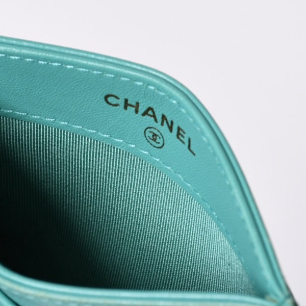 CHANEL Chanel Matelasse Classic Card Case No. 27 Lambskin Green Gold Hardware Good Condition Used 4a000460