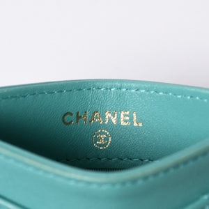 CHANEL Chanel Matelasse Classic Card Case No. 27 Lambskin Green Gold Hardware Good Condition Used 4a000460