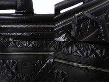 Load image into Gallery viewer, 極美品 CHANEL シャネル キャリーバッグ ハンドバッグ ココマーク ナイロン ブラック 23番台 中古 4b000429