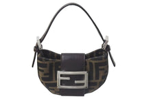 Load image into Gallery viewer, 極美品 FENDI フェンディ マンマバケット ミニクロワッサン ハンドバッグ 26673 キャンバス レザー ブラウン ズッカ柄 中古 4b000460