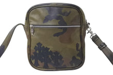 画像をギャラリービューアに読み込む, CHROME HEARTS クロムハーツ TAKA タカ ショルダーバッグ セメタリークロスパッチ 5パッチ カモフラ柄 パーソナルオーダー 美品 中古 4b000465