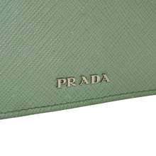 画像をギャラリービューアに読み込む, PRADA プラダ カードケース 1MC211 アコーディオンタイプ フージー シルバー金具 レザー 美品 中古 4a000285