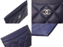 Load image into Gallery viewer, 極美品 CHANEL シャネル カードケース 名刺入れ ココマーク 24番台 キャビアスキン ネイビー シルバー金具 中古 4b000469