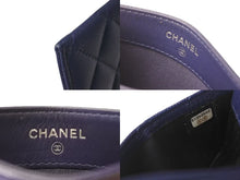 Load image into Gallery viewer, 極美品 CHANEL シャネル カードケース 名刺入れ ココマーク 24番台 キャビアスキン ネイビー シルバー金具 中古 4b000469