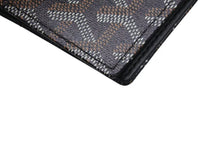 Load image into Gallery viewer, 新品未使用 GOYARD ゴヤール パスポートケース パスケース PVC レザー ブラック ヘリンボーン フランス製 中古 4b000488
