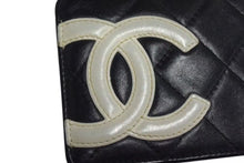 Load image into Gallery viewer, CHANEL シャネル カードケース カンボンライン ココマーク レザー ブラック ホワイト 9番台 美品 中古 4b000489