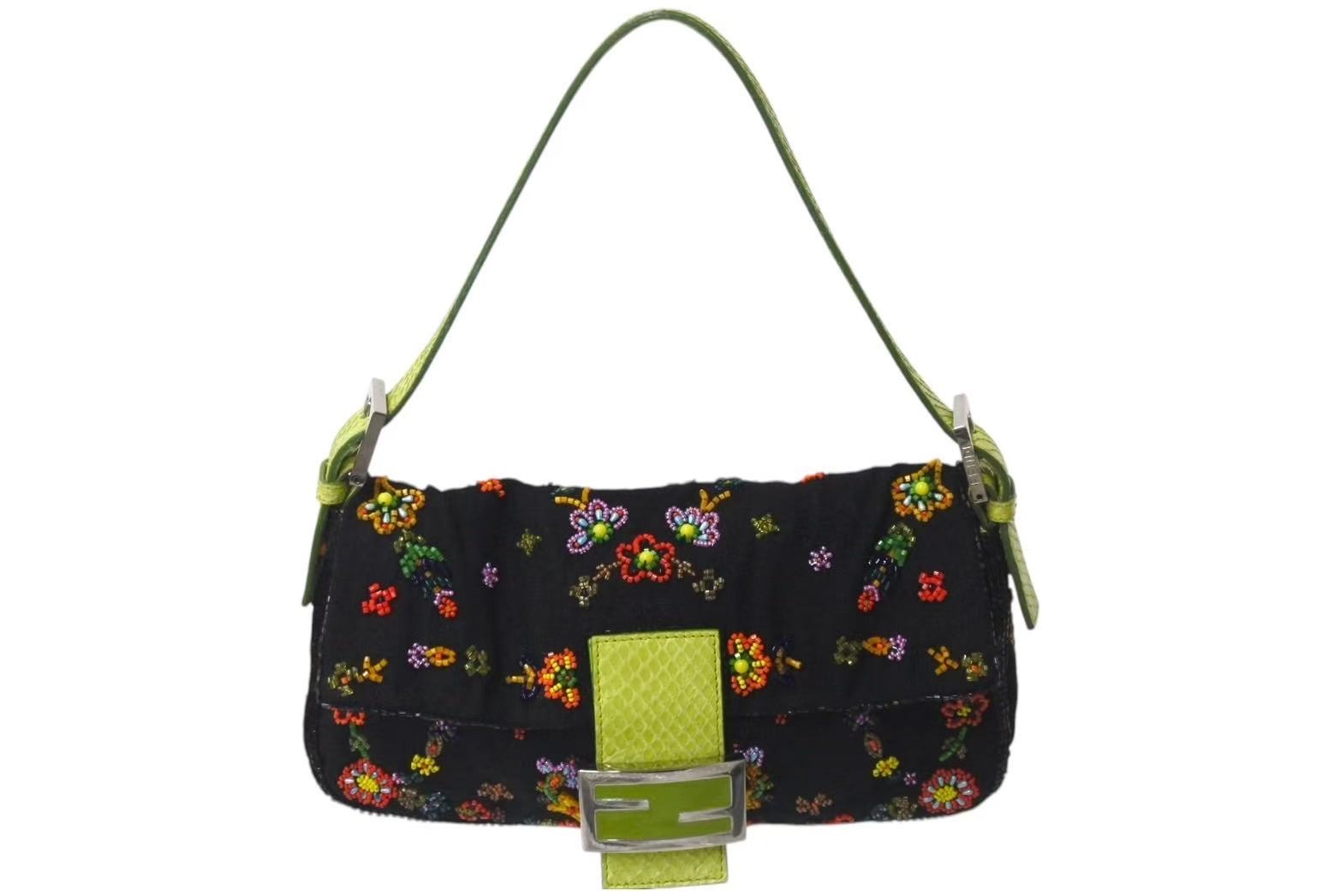 FENDI フェンディ ビーズ刺繍 マンマバケット ワンショルダーバッグ