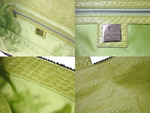 Load image into Gallery viewer, FENDI フェンディ ビーズ刺繍 マンマバケット ワンショルダーバッグ 26424 ブラック マルチカラー グリーン シルバー金具 ロゴ 美品 中古 4b000513