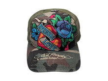 Load image into Gallery viewer, Ed Hardy エドハーディー Audigier エターナルラブ 刺繍 メッシュキャップ 帽子 デニム カモ グリーン 美品 中古 4b000518
